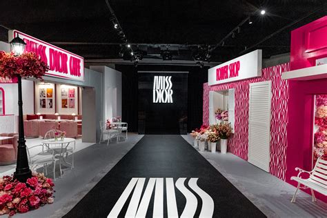 miss dior la pop up|miss dior pop up.